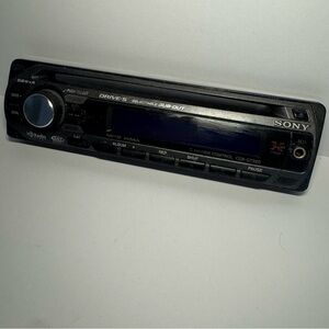 Sony Xplod CDX-GT320 face plate car radio